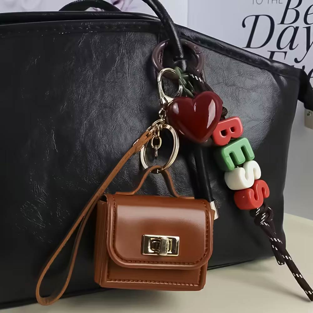 🎁 Personalized Mini Bag Charm Keychain with Custom Name/Text, Heart & Letter Beads - Interlocking Charms Design, Customizable Gift for Women, Birthday, Mother's Day, Back-to-School - Bag Accessory with Key Ring & Decorative Beads