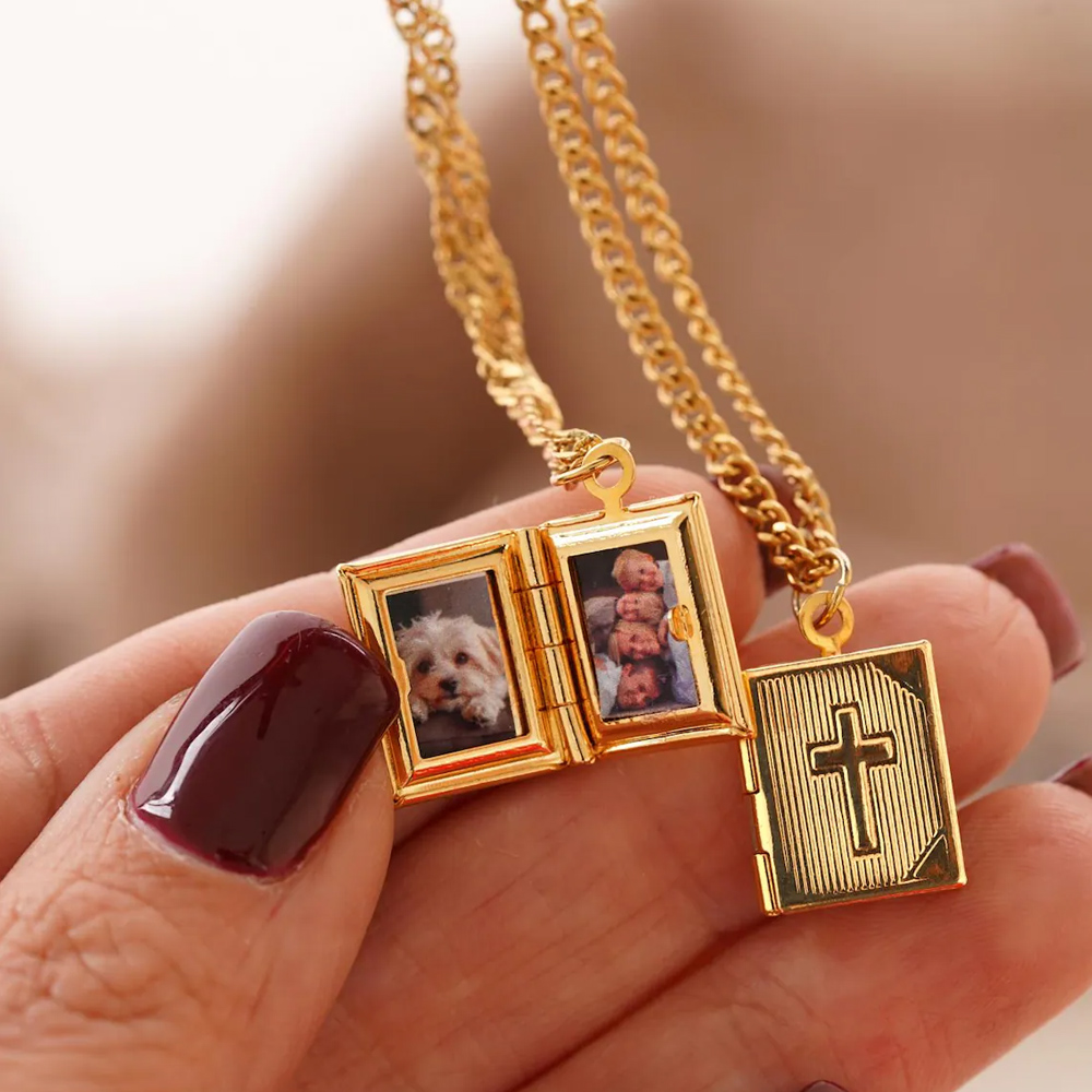 Personligt korsmedaljonghalsband med foton, fina anpassade bilder, kristna minnessmycken, religiöst minne, födelsedagspresent till henne/mamma/kvinna