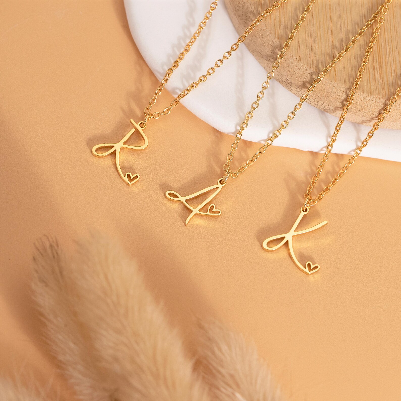 Personalised Alphabet Necklace, Minimalist Sterling Silver 925 Single Letter Pendant Necklace, Valentine's Day/Mother's Day Gift for Her/Wife/Mom