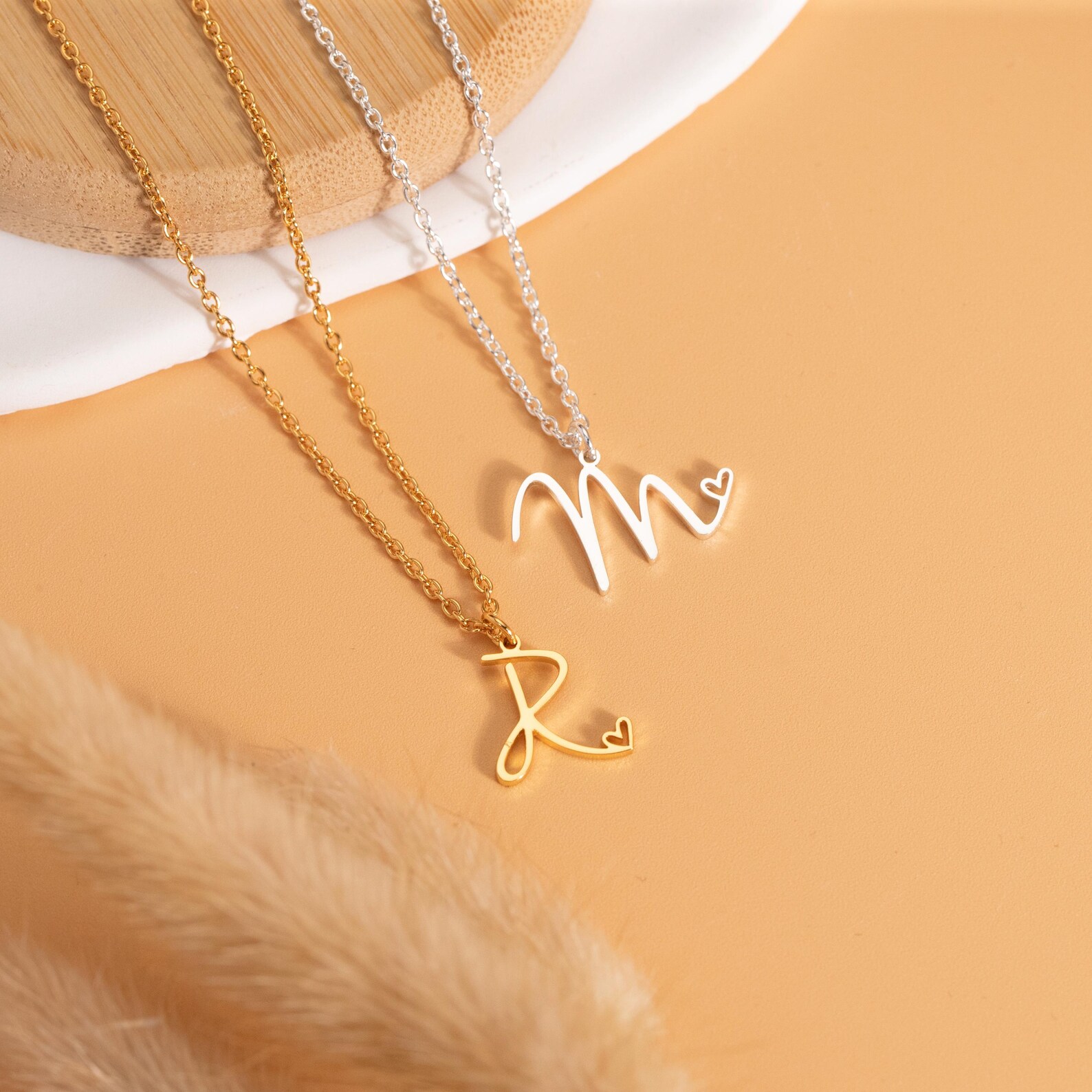 Personalised Alphabet Necklace, Minimalist Sterling Silver 925 Single Letter Pendant Necklace, Valentine's Day/Mother's Day Gift for Her/Wife/Mom