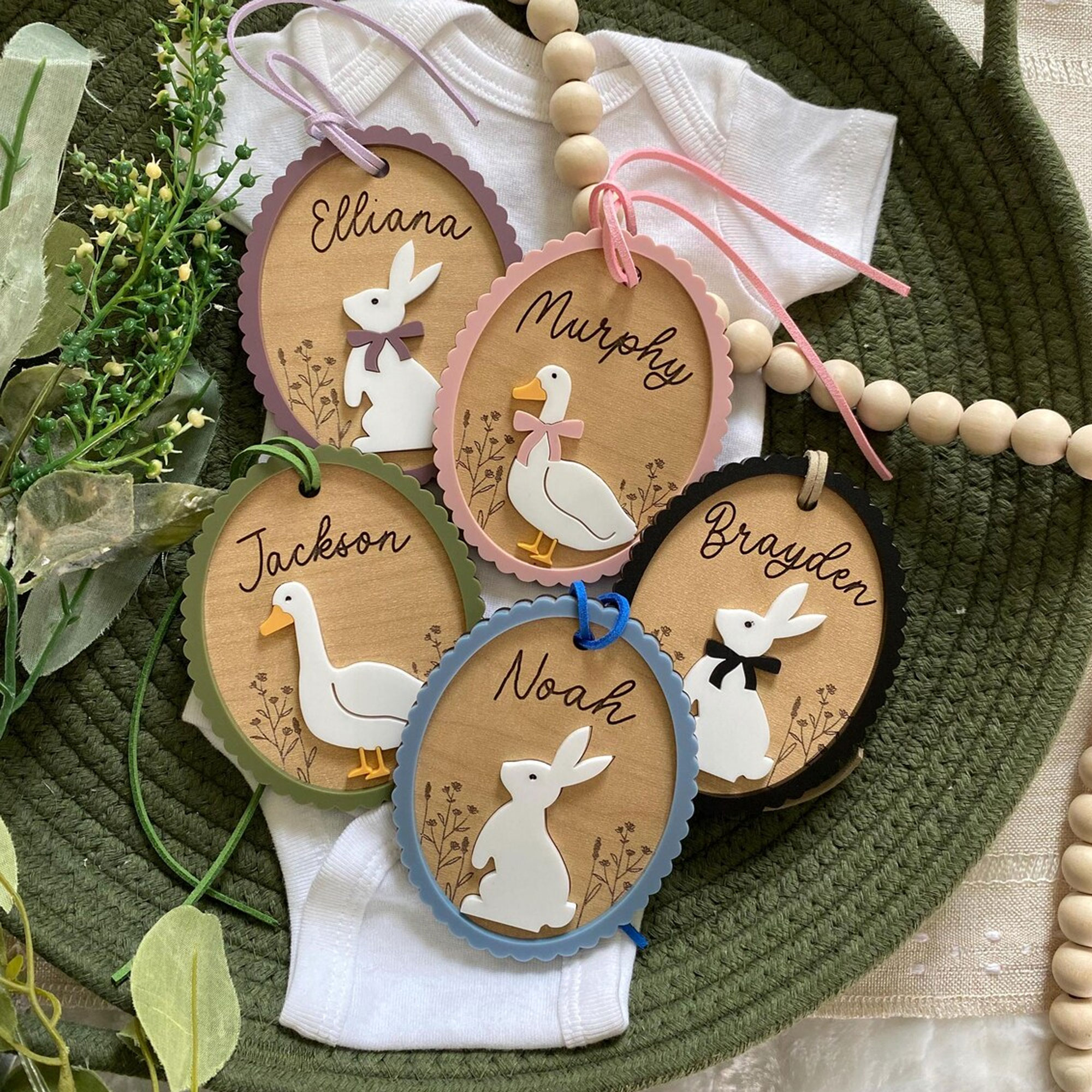 Custom 3D Engraved Name Floral Bunny Goose with Bow Easter Basket Tag, Wooden Animal Egg Hunt Label, Party Favor, Easter Gift for Kids/Boys/Girls