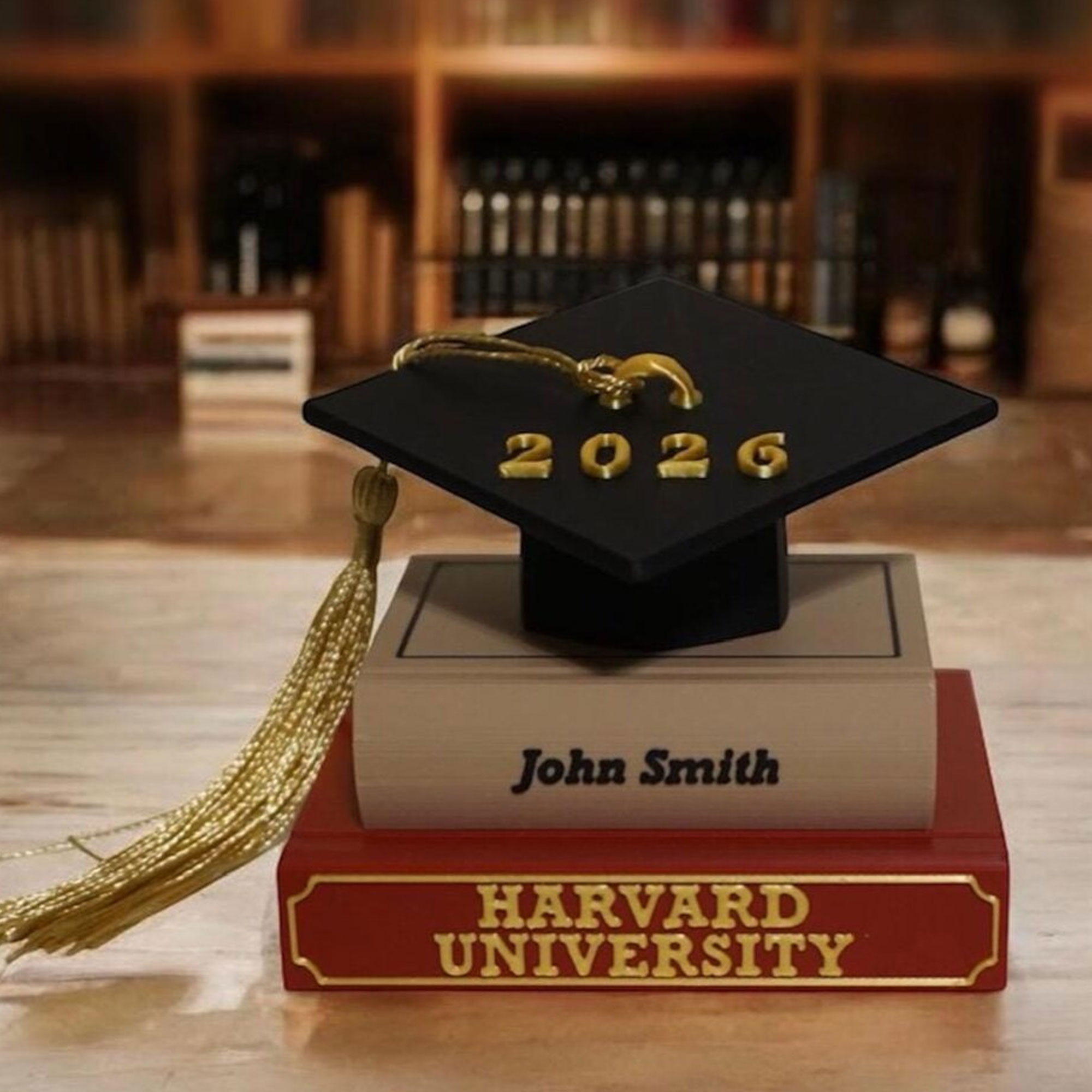 Personalized Graduation Cap and Books Ornament with Name, Class of 2026 Memorial Hanging Ornament, Graduation Party Favor, Gift for Graduates/Teens