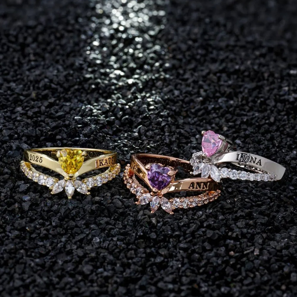 Custom Engraved Bouquet Graduation Ring with Heart Birthstone, Class of 2026 Graduation Jewelry, High School College Class Ring, Gift for Graduates