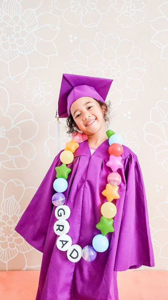🌺🎓Personalized Friendship Bracelet Graduation Lei Kids Graduation Lei, Preschool & Kindergarten Graduation Gift, Colorful Star Candy Lei