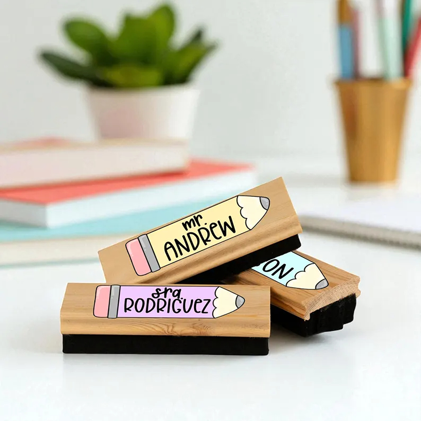 Custom Name Teacher Cartoon Pencil Chalkboard Eraser with Maker, Wooden Classroom Whiteboard Eraser Set, Appreciation/Back to School Gift for Teachers