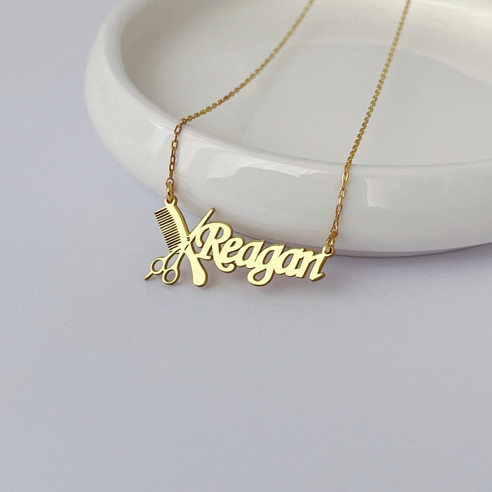 Anpassat frisörnamnhalsband med sax och kam, barbersmycken i sterlingsilver 925, examens-/födelsedagspresent till stylister/frisörer/henne