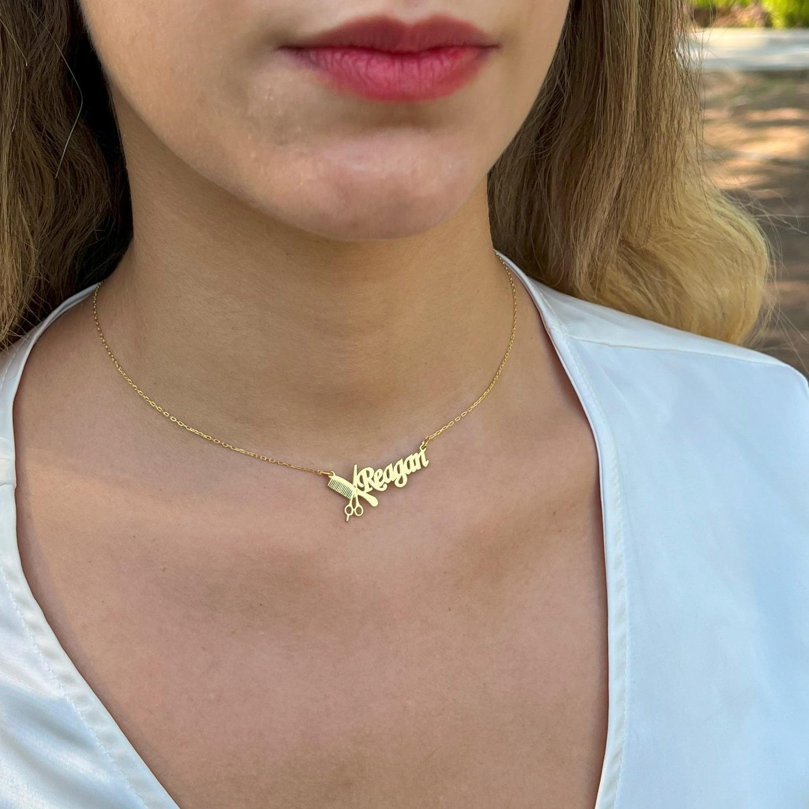 Anpassat frisörnamnhalsband med sax och kam, barbersmycken i sterlingsilver 925, examens-/födelsedagspresent till stylister/frisörer/henne