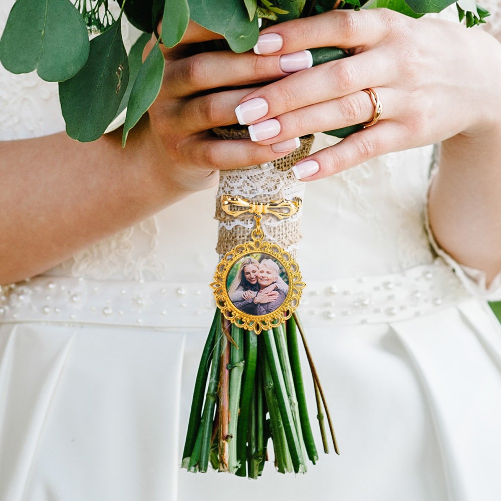 lapel pins wedding