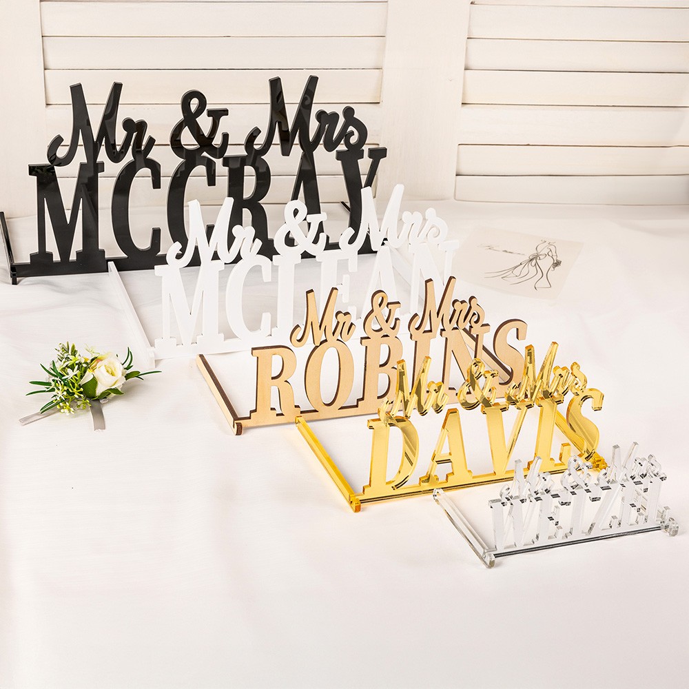 mr and mrs wood sign