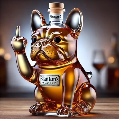 French Middle Finger Bulldog Whiskey Decanter – Unique Dog-Shaped Liquor Bottle, Creative Gift for Dog Lovers/Whiskey Fans
