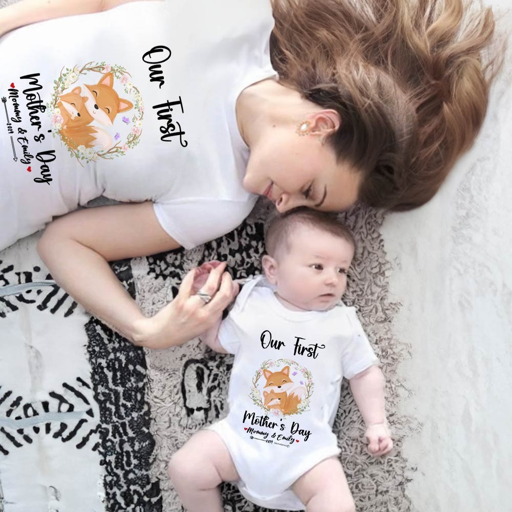 Unser erstes Muttertags-Mutter- und Baby-Set/passendes Hemd, Mama- und Baby-Geschenk, Mama-Baby-Füchse, T-Shirt-Body, Strampler, Babygrow-Weste-Set, Geschenk für neue Mutter, Muttertagsgeschenk