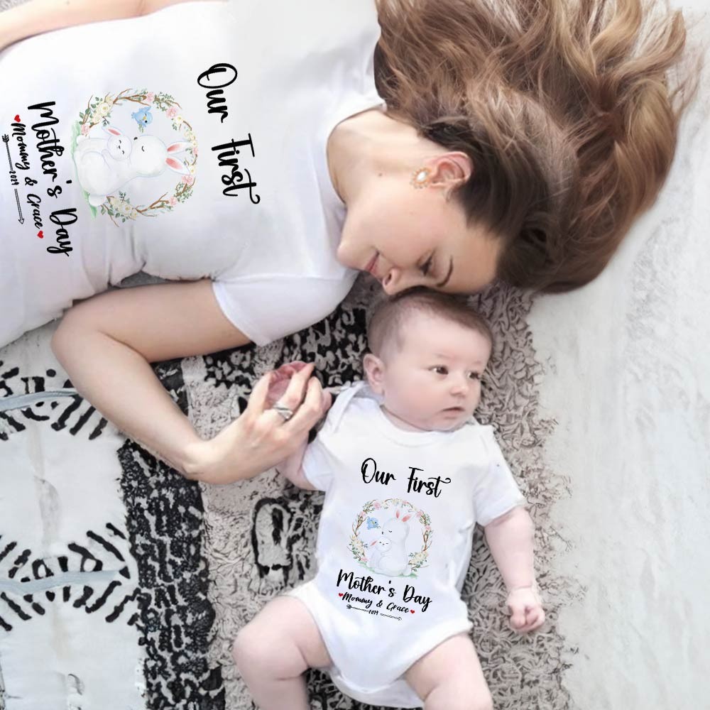 Vårt första mors dag mamma- och bebisset/matchande skjorta, mamma- och bebispresent, mamma bebiskaniner, t-shirt Bodysuit Romper Babygrow-västset, ny mammapresent, morsdagspresent