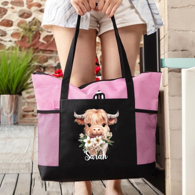 Personalisierter Name Geburtsblume Highland Cow Oxford Stoff Tragetasche, Große Tragetasche mit Reißverschluss und Netztasche, Geschenk für Mama/Sie/Highland Cow Liebhaber