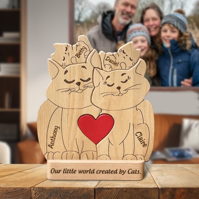 Puzzleschild mit Katzenfamilie und personalisierten Namen, Holz-Puzzle-Ornament mit umarmendem Herz, Wohndekoration, Geburtstags-/Weihnachtsgeschenk für Papa/Mama/Familie