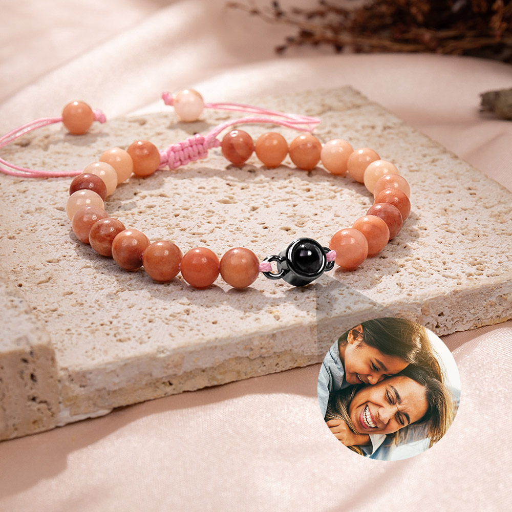 Bracelet Photo Personnalisable Avec Projection – Gravure De Votre Image Et Message 'Je T'aime' En 100 Langues – Cadeau émotionnel