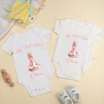 Body per la prima Pasqua del bambino con nome personalizzato, tutina per neonato con motivo a coniglietto in 100% cotone, vestito di Pasqua, regalo per baby shower/Pasqua per neonati/bambini