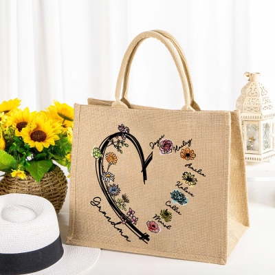 Personalized Names & Birth Flowers Heart Tote Bag, Large Capacity Women's Heart Floral Jute Bag, Birthday/Mother's Day Gift for Her/Mom/Grandma