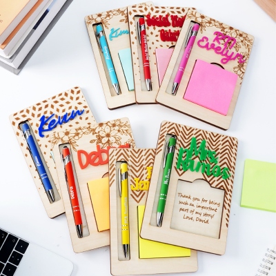 Custom Name Sticky Note Pad Holder with Pen, Wooden Holder for Post It Notes & Pen, Back to School/Appreciation Gift for Students/Teachers/Colleagues