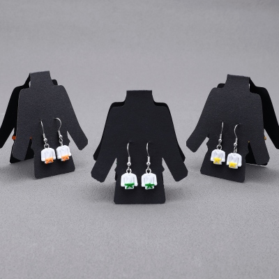 dangle earrings