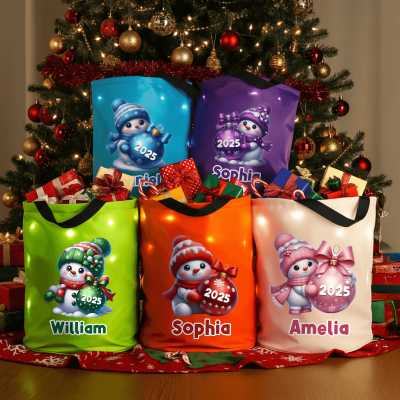Personalized Name Cartoon Snowman with Bauble LED Light Christmas Basket, Light Up Treat Bucket Bag, Holiday Party Favor, Christmas Gift for Kids