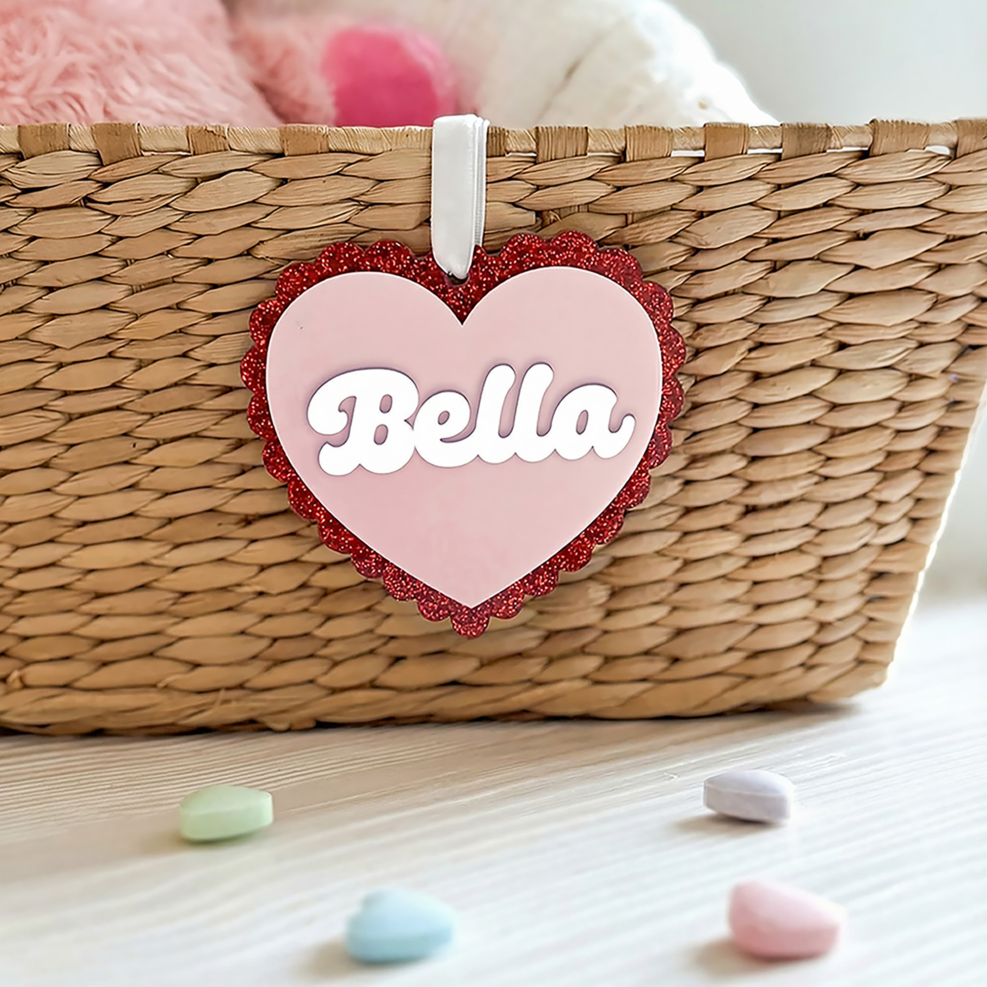 Personalized Name Heart Tag, Multicolor Acrylic Valentine's Day Ornament, Gift Name Tag Present Label, Anniversary/Valentine's Day Gift for Her/Couple
