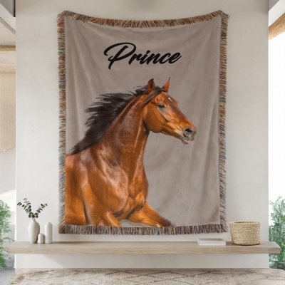 Personalized Horse Photo & Name Blanket with Tassels, Flannel Horse Portrait Bed Couch Throw, Birthday/Memorial Gift for Horse Lovers/Equestrians