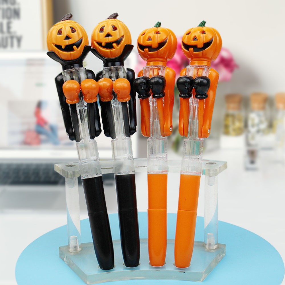 Benutzerdefinierter Namenskürbis-Geisterstift mit Faust, Totenkopf ...