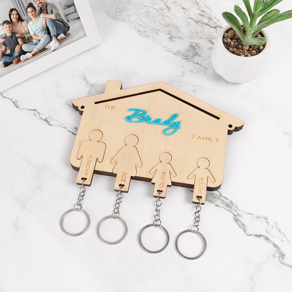Personalized Wooden Key Holder for Wall, Custom Family Key Hanger, Wood Key Rack Organizer, Entryway Key Holder, Keyring Hanger, Keyring Holder