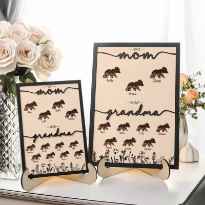 Cartello personalizzato con nomi, orso floreale, cartello per bambini della mamma con staffa, targa in legno per la famiglia, decorazione per la casa, regalo di compleanno/festa della mamma per mamma/nonna/famiglia