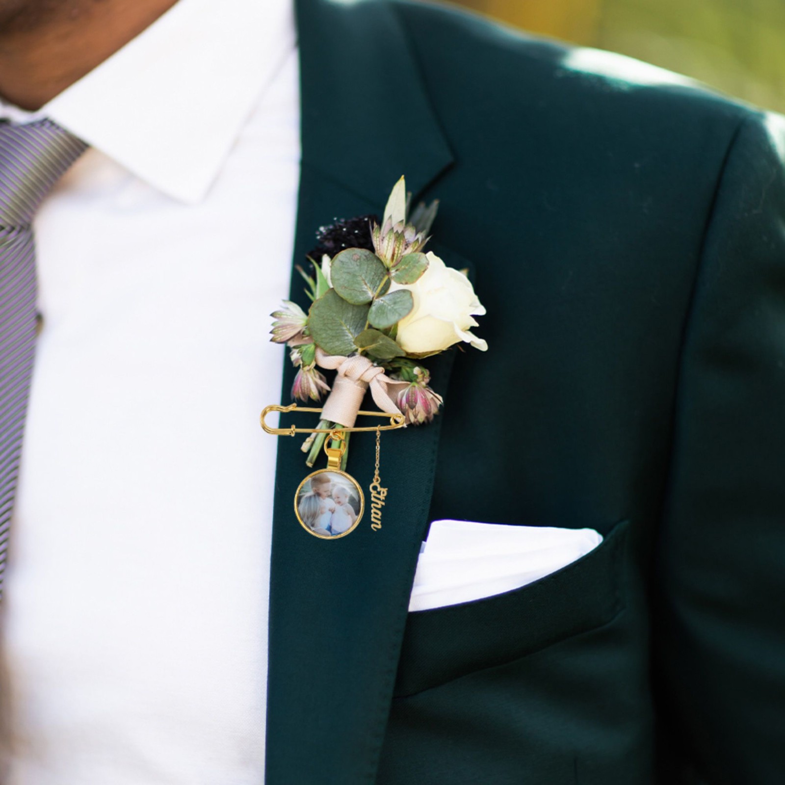 brooch