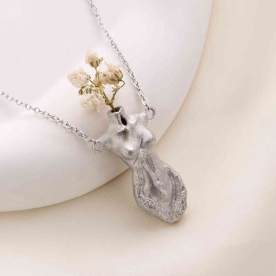 Sterling Silver Human Body Sculpture Pendant – Minimalist Artistic Figure Necklace for Men and Women, Unique Gift for Art Lovers