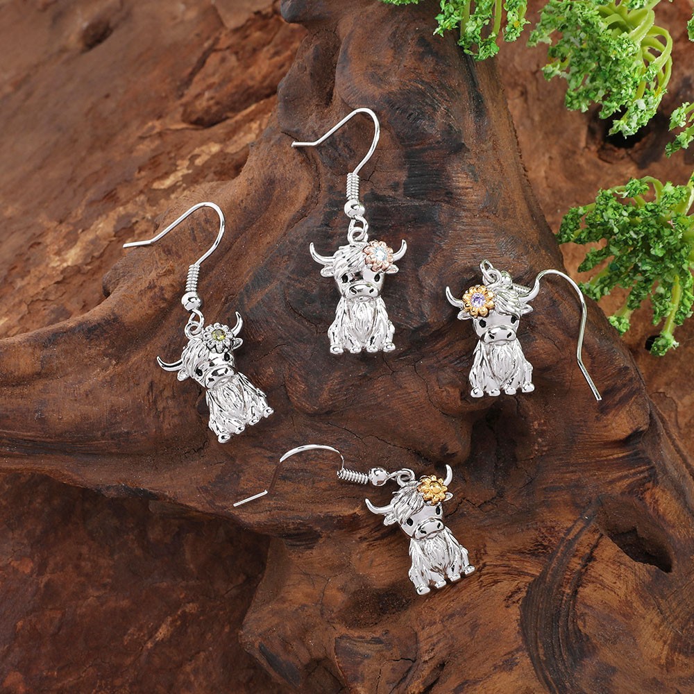 highland cow earring