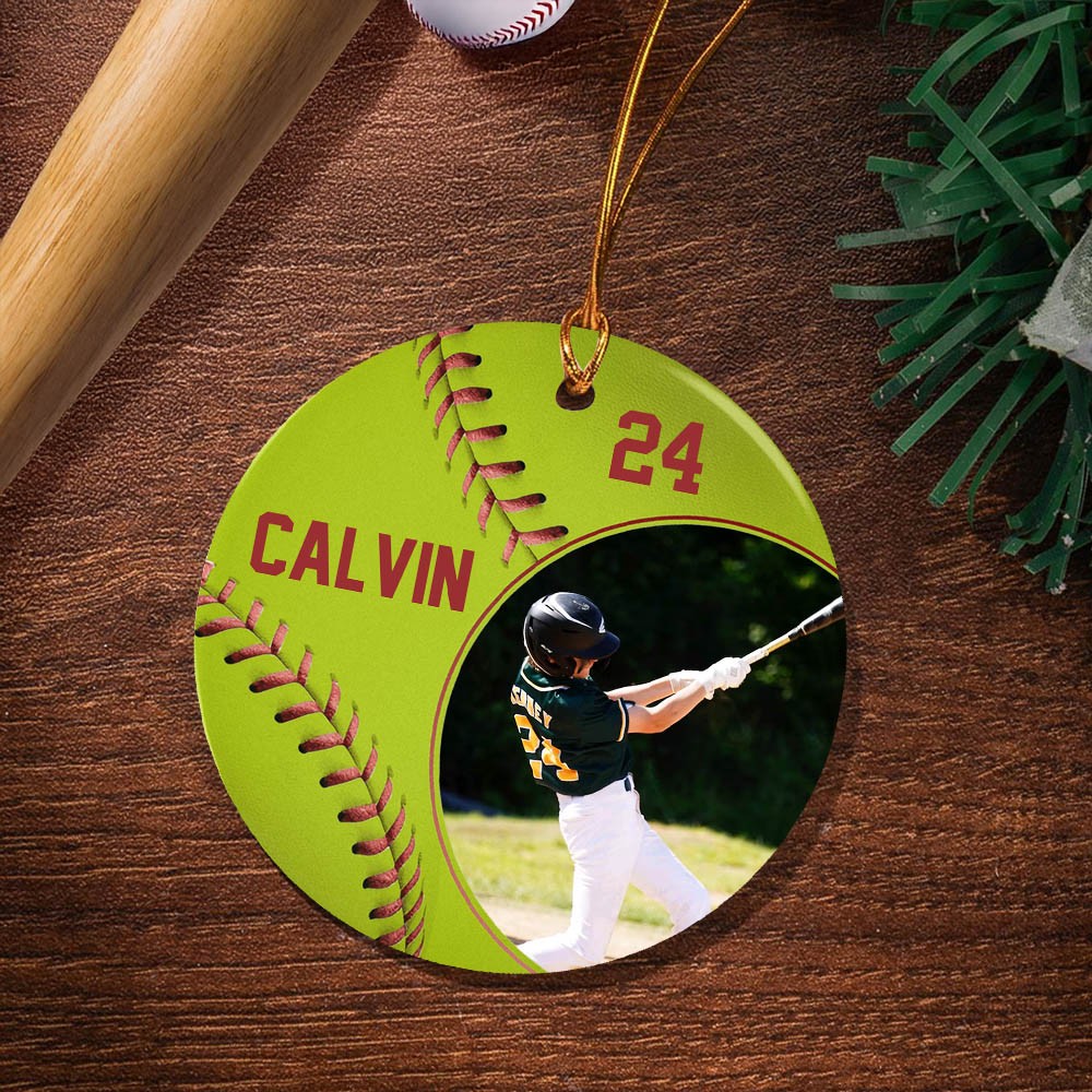 softball player