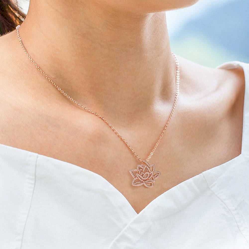 Personalized Birth Flower Necklace for Women – Custom Floral Pendant with Adjustable Chain, Meaningful Gift for Birthday, Anniversary, or Mother’s Day