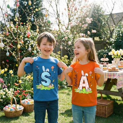 Oster-T-Shirt mit Alphabet