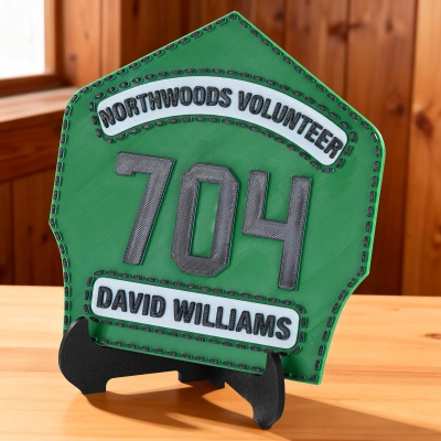 Müllcontainer-Feuerwehrmann