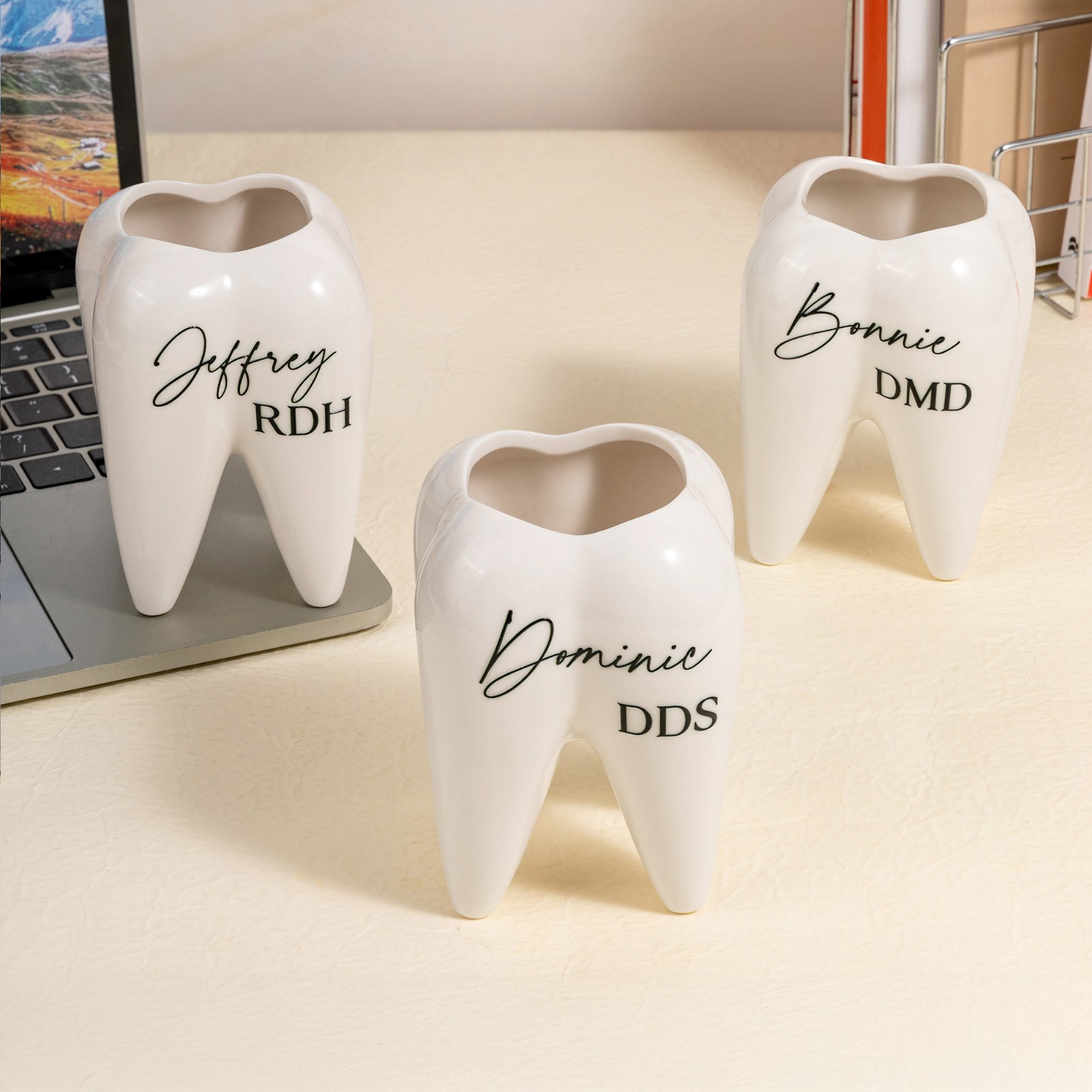 Pen Holder