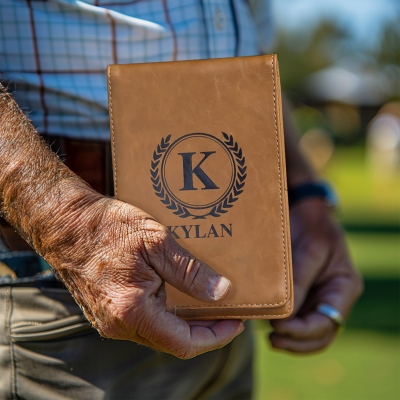Personalisierter Golf Scorecard-Halter aus Leder mit Multicolor, Golf Yardage Book Cover mit individuellem Namen, Golf-Zubehör, Geschenk für Golfer/Papa/Bräutigam