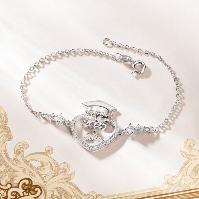 Bracciale con nome personalizzato e cuore con zirconi cubici, argento sterling 925, classe 2025, gioielli per laurea, regalo di laurea per laureati/lei