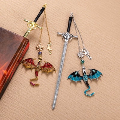 Personalized Name Fantasy Dragon Sword Bookmark, Fourth Wing Dragon Bookmark, Bookish Metal Charm, Birthday/Graduation Gift for Readers/Bookworms