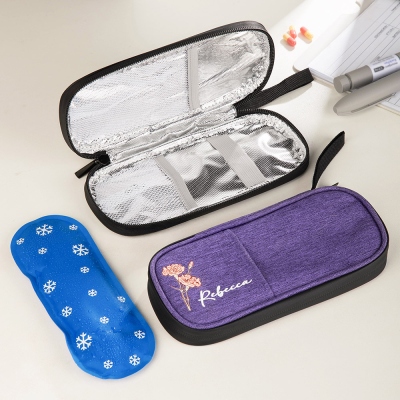 Custom Name Birth Flower Insulin Pen Cooler Travel Case, Diabetic Supplies Insulated Organizer with Reusable Ice Packs, Gift for Diabetic Patients