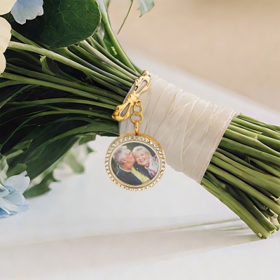 Custom Photo Lapel Pin, Groom & Bride Picture Brooch, Bridal Bouquet Charm, Memorial Pin Boutonniere, Wedding/Graduation Gift for Newlyweds/Graduates