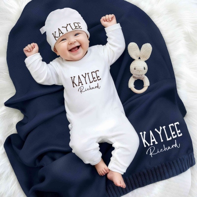 Personalized Name Embroidered Cotton Baby Bodysuit & Hat Outfit with Knit Blanket Set, Baby Homecoming Set, Baby Shower Gift for Newborns/New Parents