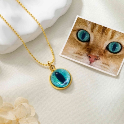 Personalized Pet Eye Iris Necklace, Human Eye Jewelry, Pet Memorial Gifts for Loss of Pet, Necklace with Picture Inside, Gifts for Dog/Cat Mom Dog Lovers
