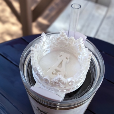 Personalized 3D Queen Crown Tumbler Topper, Custom Initial Lid Topper for 30oz/40oz Tumbler, Cup Accessories, Gift for Sister/Girlfriend/Wife