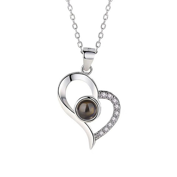 heart pendant projection necklace