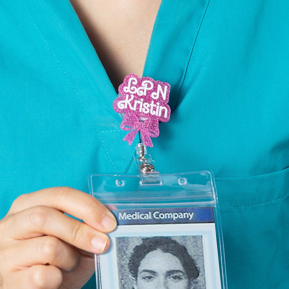 Fun Nurse Gear Funny IV League Phlebotomy Vascular Access Nurse Badge Reel  - Cute Retractable ID Holder For RNs - RT Pull Clip - Gift For Nursing  Students Blood Bag