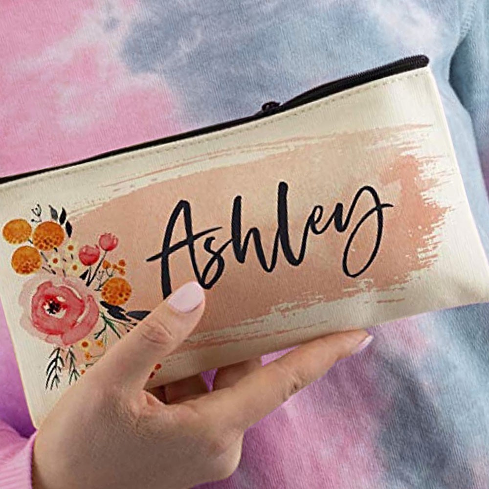 Bolsa De Maquillaje Personalizada Con Letra Inicial – Chenilla Suave Y Cremallera – Color Rosa Con Letra C