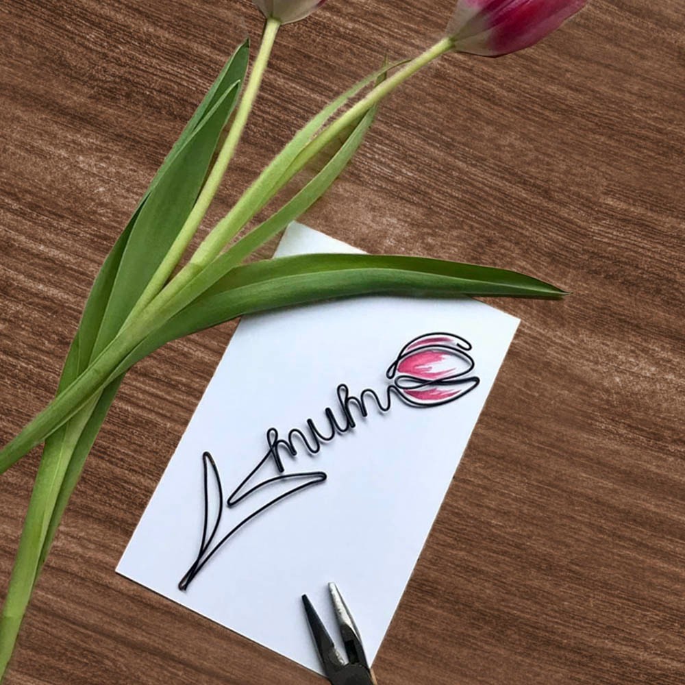 Personalized Wire Flower (Daffodil/Tulip) Mom Birthday Card, Lovely