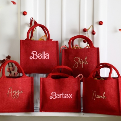 Sac cadeau de Noël personnalisé, sacs de fête de Noël, sacs cadeaux rouges, sacs en jute, accessoire de Noël, cadeau de Noël, cadeau pour amis/elle/famille